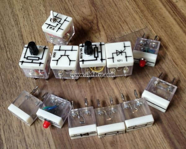 遼寧科技大學-電工電子九孔板、電子元器件